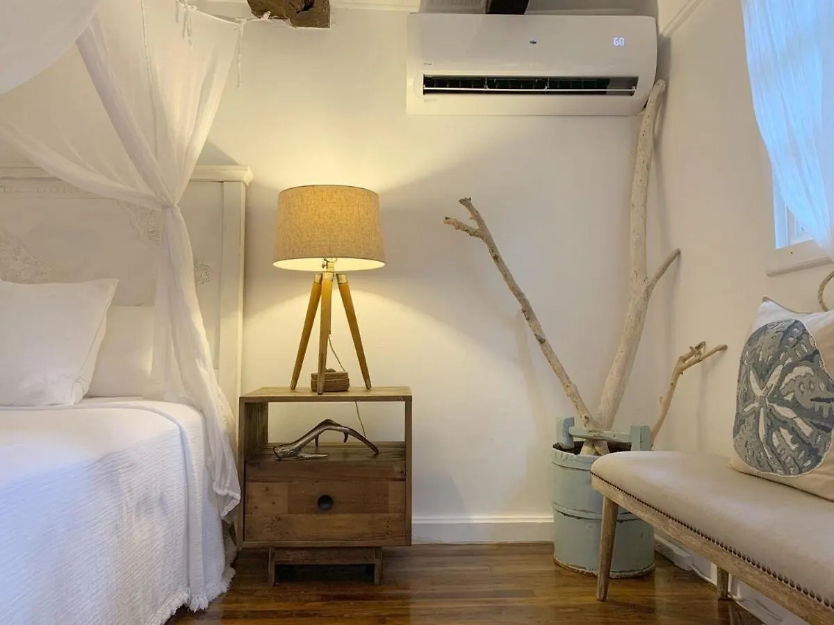 Monte Sagrado Reserve - Wellnesstanama Riverfarm Cabin Quebrada